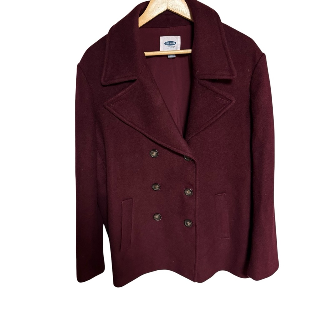 Old Navy women’s XXL maroon‎ pea coat